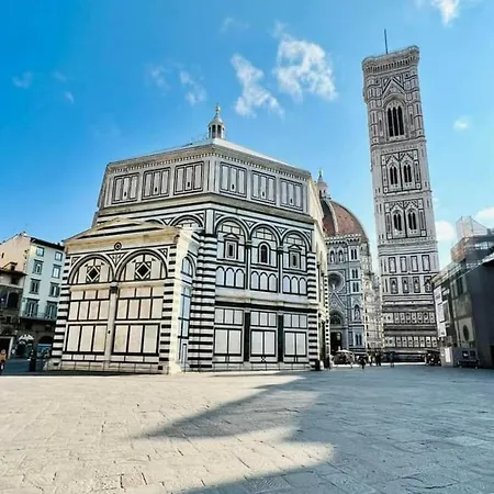 Torre Del Marzocco *